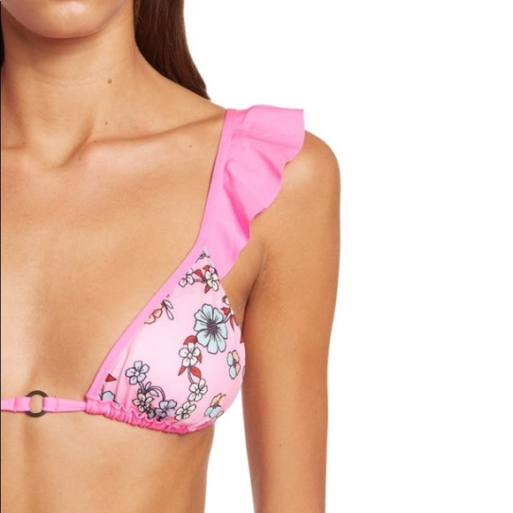 Maaji
Fuchsia Dream Pirouette Sliding
Bikini Top+ bottom sz small 💕 - Picture 4 of 8